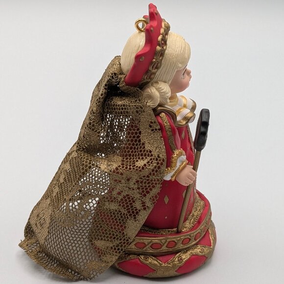 Hallmark Keepsake Red Queen 1999 Alice in Wonderland 4th Madame Alexander Series - Picture 4 of 11